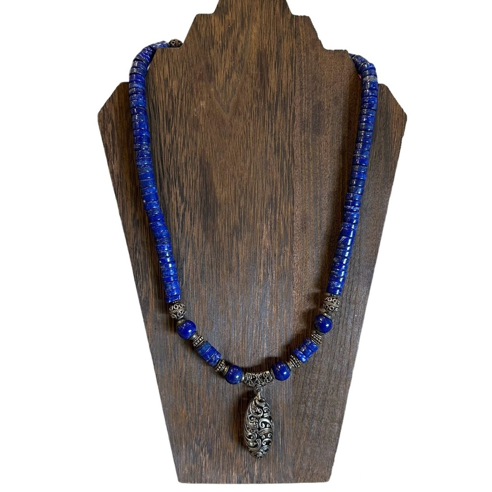 Beautiful Lapis Necklace